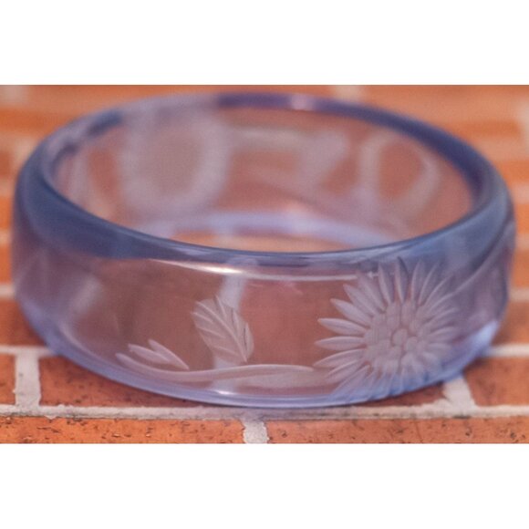7 inch, Vintage Clear Blue Plastic Stylish Floral Bangle - WX9 - Picture 2 of 3